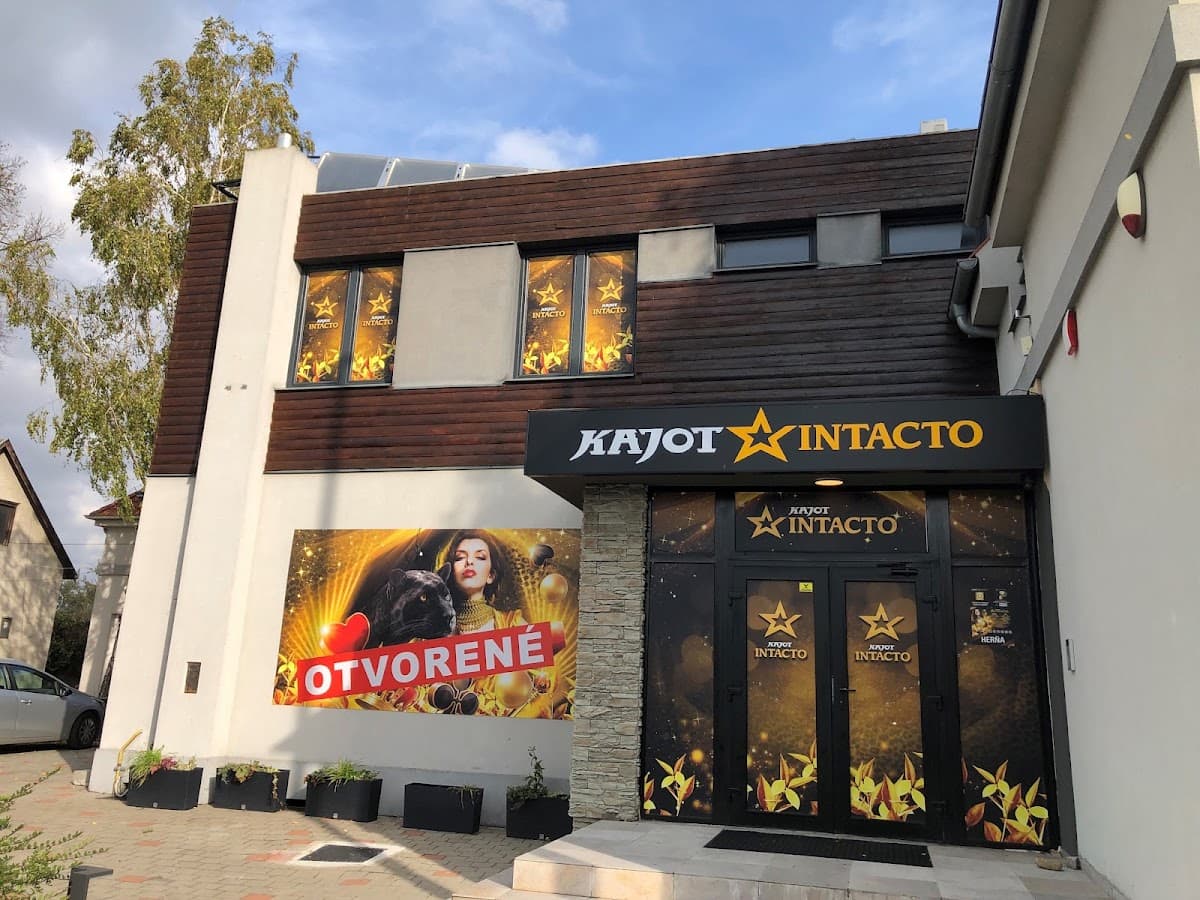 Easy Fit Fitness & Restaurant