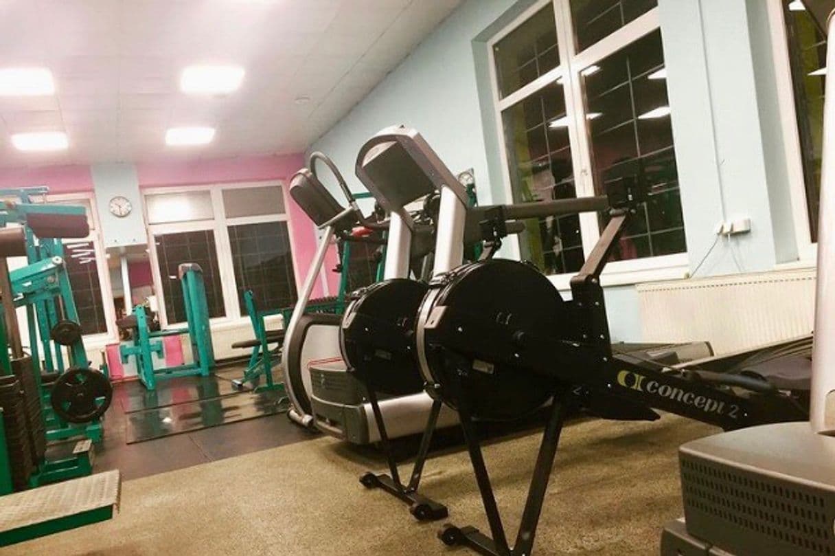 FITNESCLUB, s. r. o.