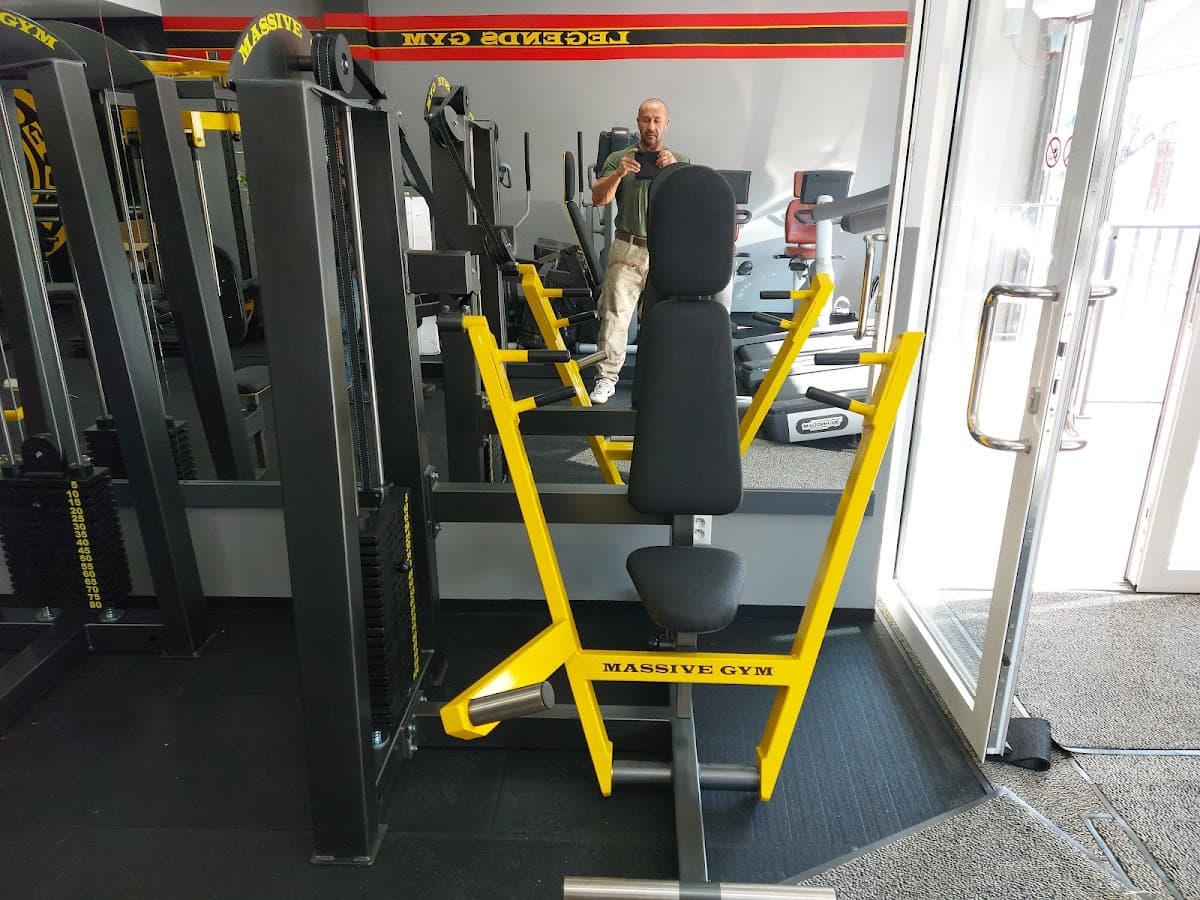 LEGENDS GYM Pezinok | Fitness centrum