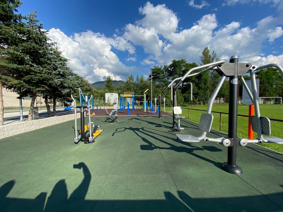 Workout park s detským ihriskom