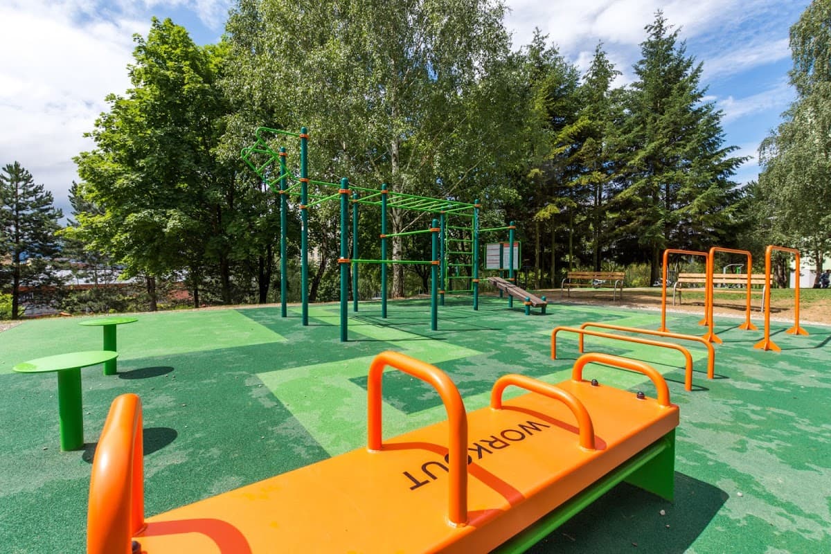 OCTAGO Street Workout Park