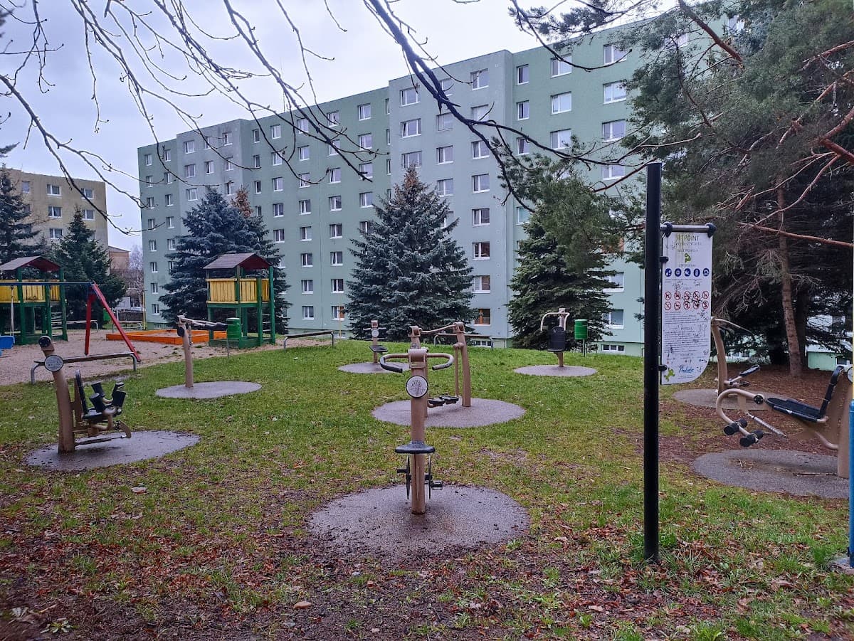 Detské ihrisko a workout park P. Horova